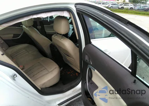 2017 Buick Regal Turbo Sport Touring из США, поврежденный, VIN 2G4GL5EX5H9150837